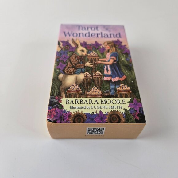Tarot in Wonderland by Barbara Moore & Eugene Smith New Sealed - Picture 2 of 5